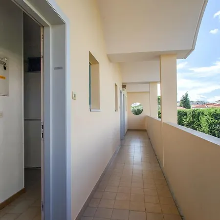 A Antibes, 33 M², Piscine Partagee Antibes