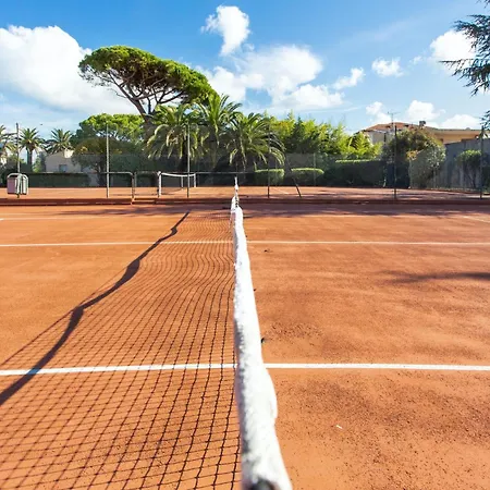 Apartment A Antibes, 33 M², Piscine Partagee *