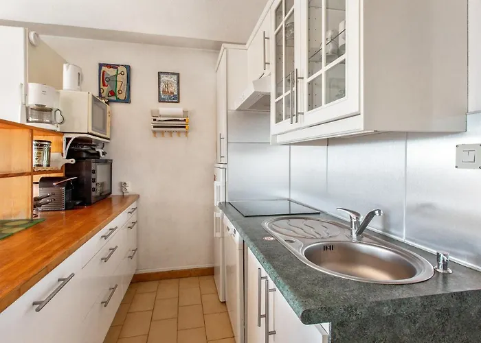 A Antibes, 33 M², Piscine Partagee *